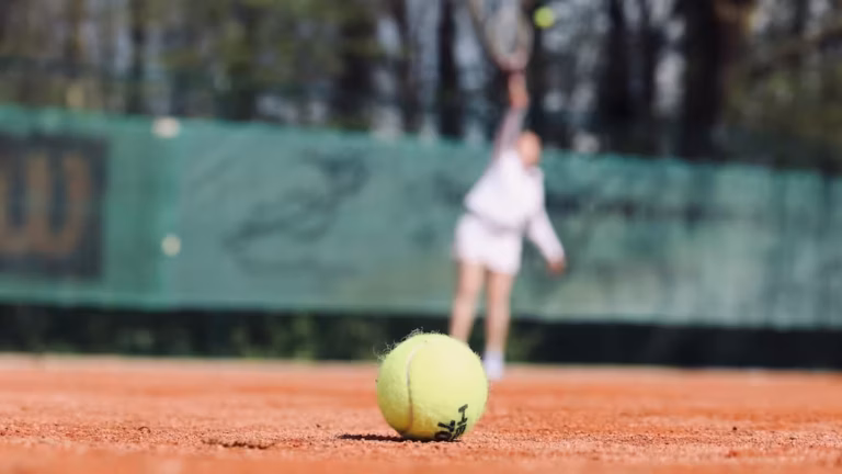 Kindertenniskurse - Kindertenniskurse in Puente Romano Marbella: ganzheitliche Bildung