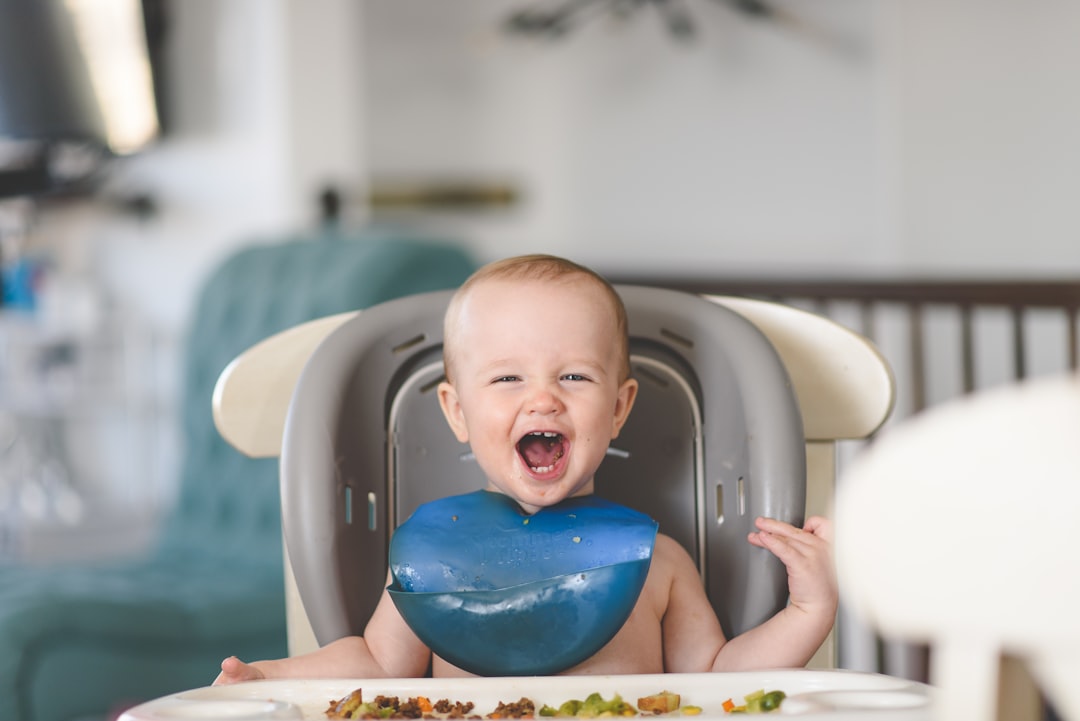 Montessori Picky Eater Solutions: What to Do When Your Child Won’t Eat (Guide for Families in Sotogrande & Costa del Sol)