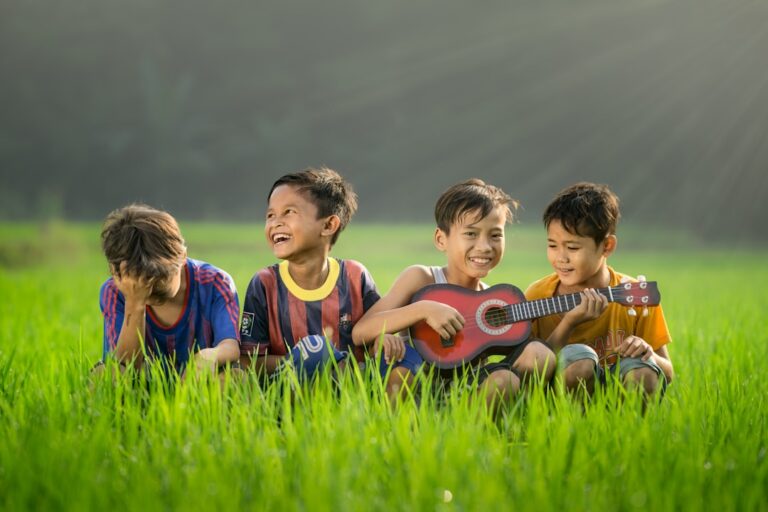 Música para niños [Guía Montessori] (Edades 0-6)