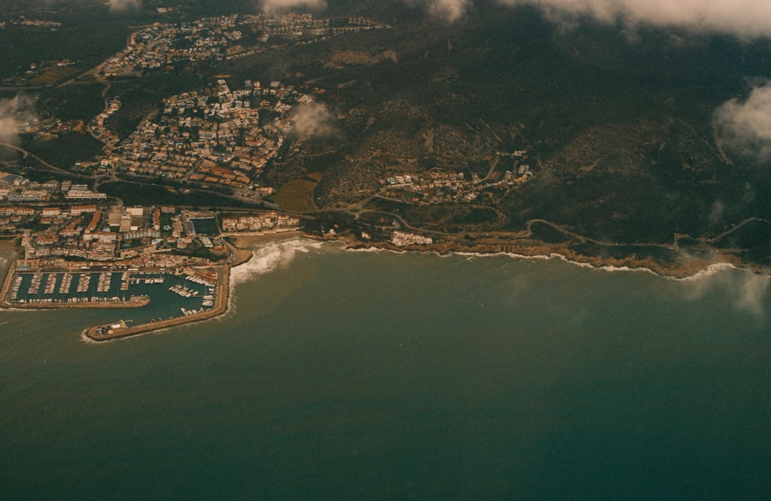 guarderías de primer nivel San Pedro de Alcántara - Vista aérea de Sotogrande, sede de International Montessori School