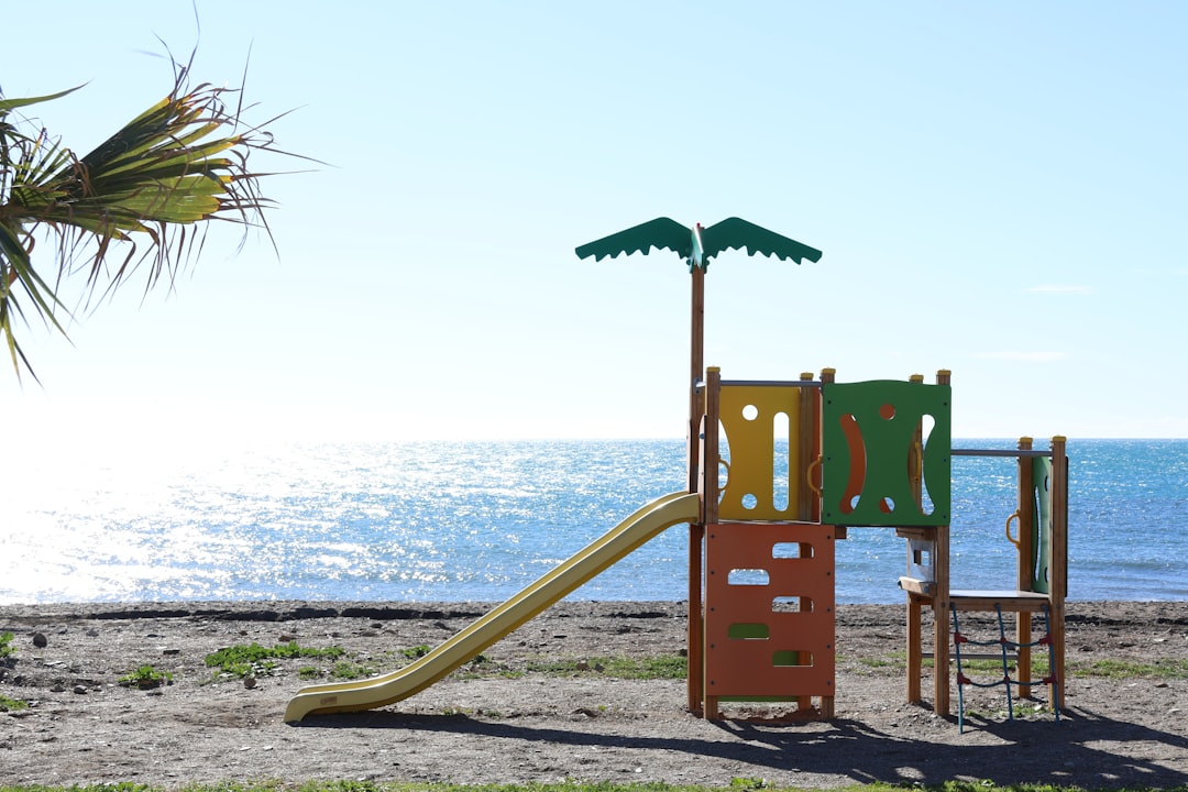 Guarderías en Mijas: guía Montessori para familias de Mijas