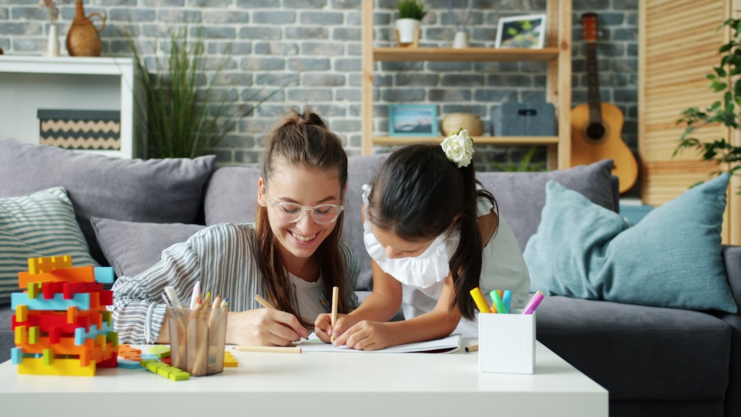 kids learning together
