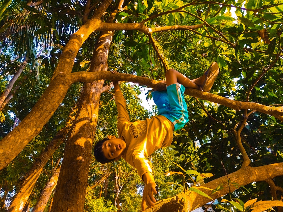 kids playing