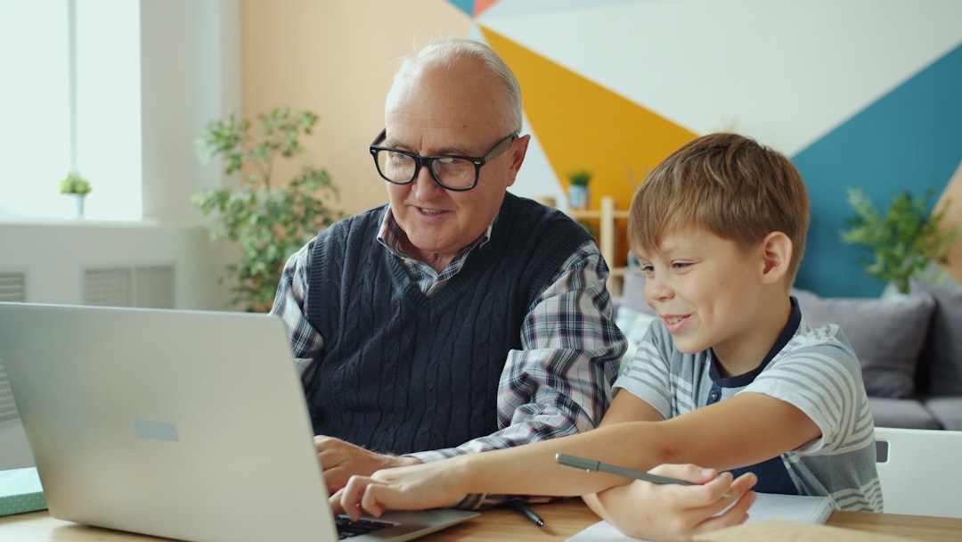 kids learning together