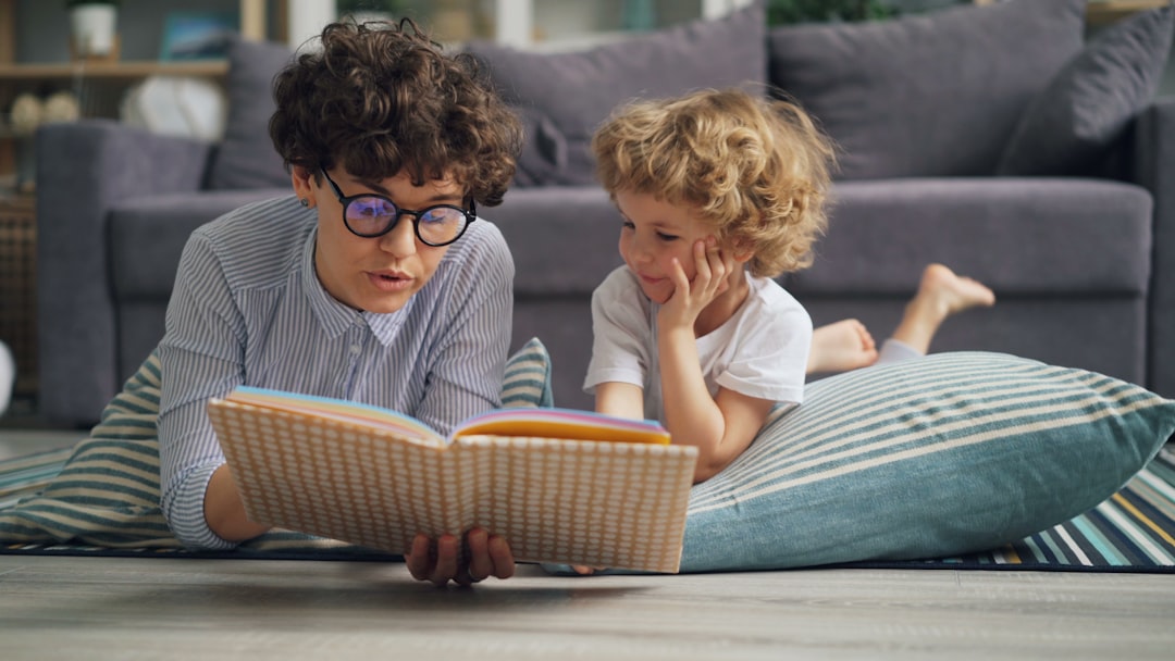cultivar la lectura - Niños bilingües descubriendo historias en dos idiomas