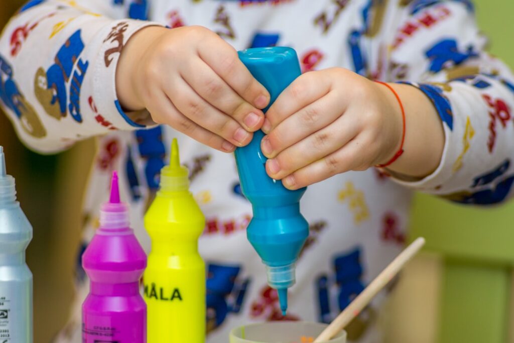 Montessori Method Reviews: What Expat Families in Sotogrande & Costa del Sol Need to Know