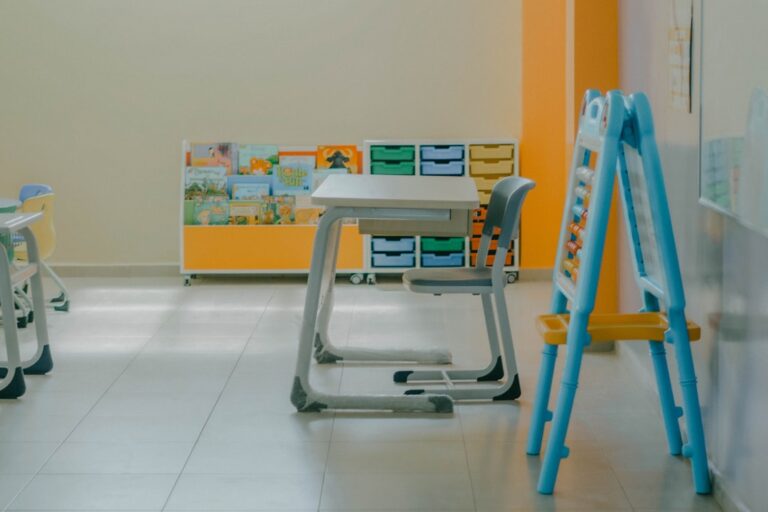 Colegio bilingüe en Estepona opiniones padres: la opción Montessori [Guía 2026]