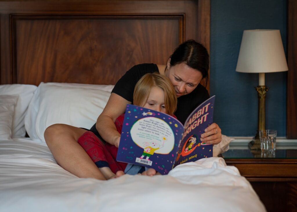 Cuentos cortos para dormir a niños: ideas que realmente funcionan