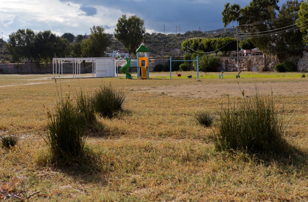 escuela Montessori Campo de Gibraltar - Paisaje de Sotogrande, sede de IMS Montessori