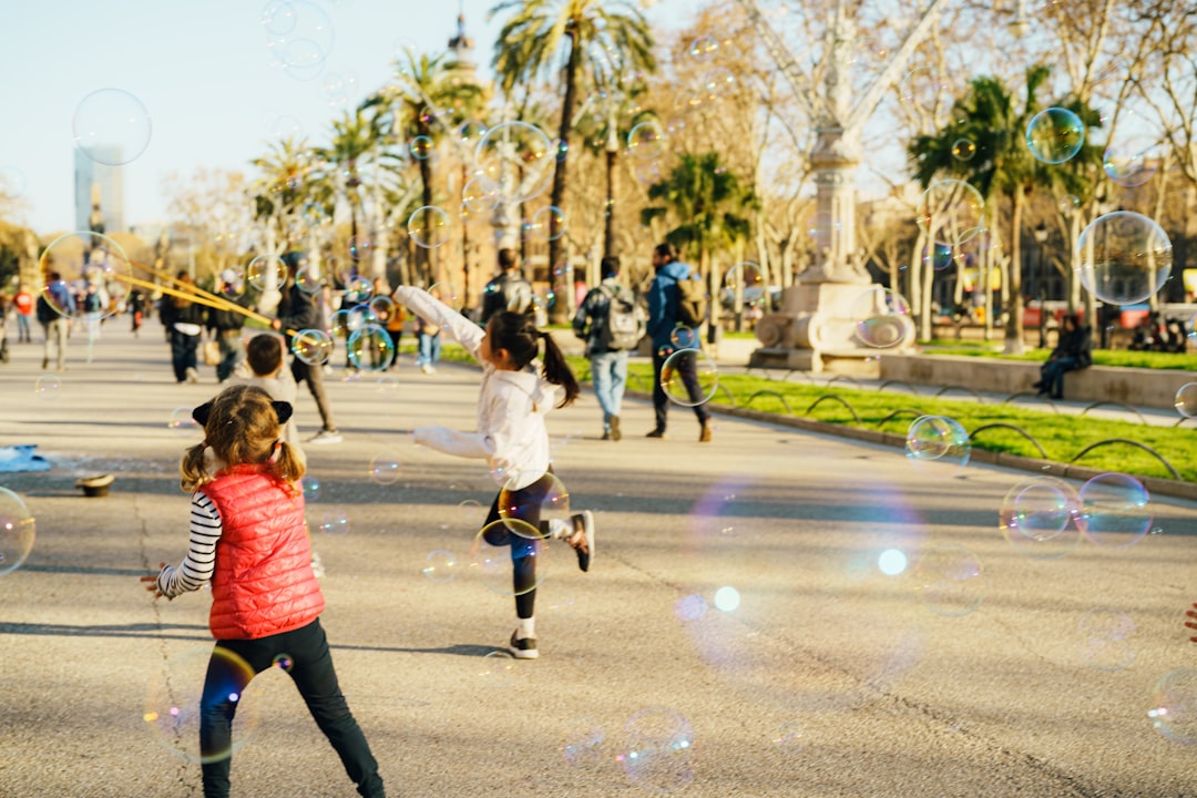 Mejor colegio Montessori en Gibraltar - Actividades al aire libre en un colegio bilingüe internacional