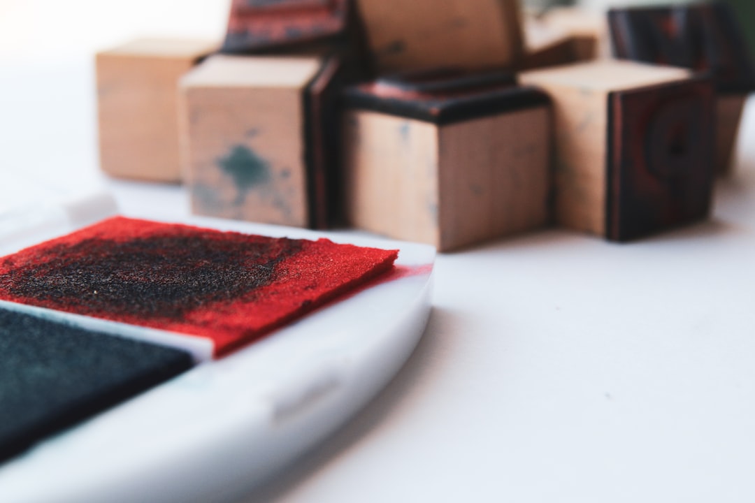 Escuela Montessori en Gibraltar precio - Materiales sensoriales Montessori para el desarrollo infantil