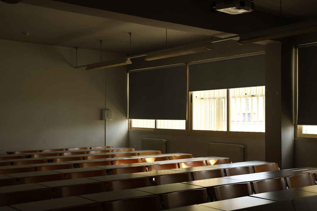 Escuela Montessori en Campo de Gibraltar precio - Inmersión bilingüe en un colegio internacional de la zona