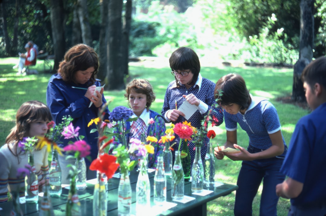 Educación infantil Montessori en Campo de Gibraltar - Trabajo colaborativo en el Taller (6-12 años)
