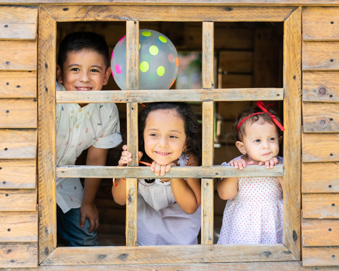 Preescolar Montessori en Manilva precio - Educación bilingüe en preescolar: juego y aprendizaje en español e inglés