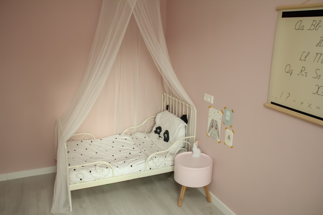 Montessori Schule Sotogrande - Montessori Schule Sotogrande: Kindern das alleinige Schlafen beibringen – Montessori-Methode