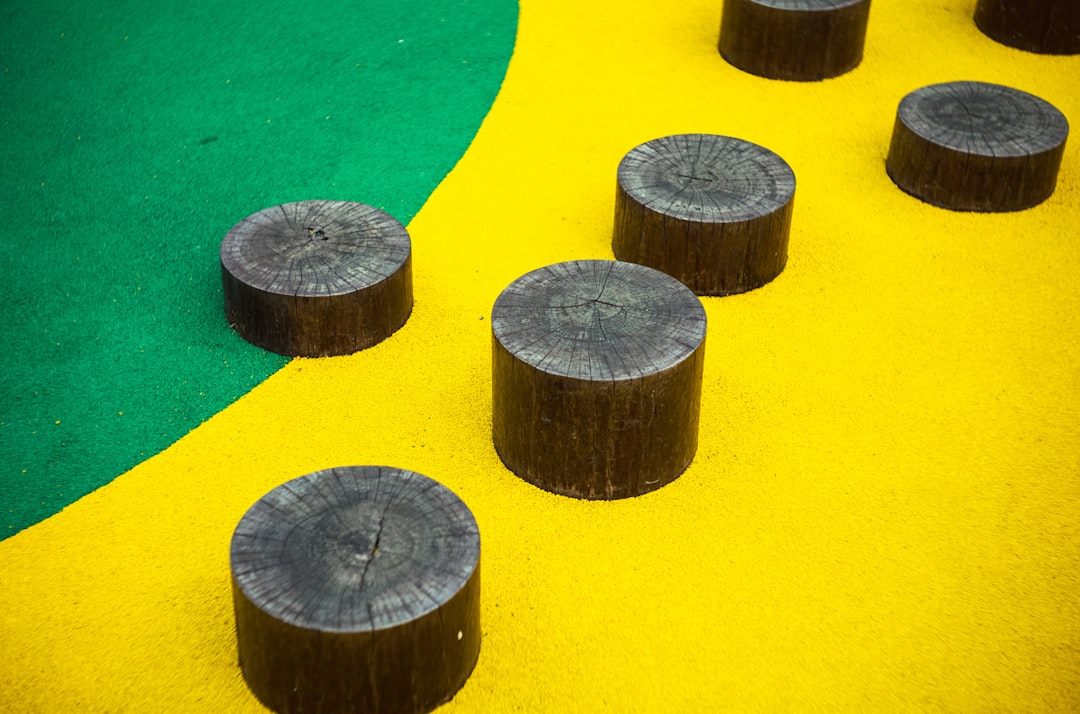 Montessori self-correcting materials - Montessori Self-Correction: How Materials Build Independence | IMS Sotogrande