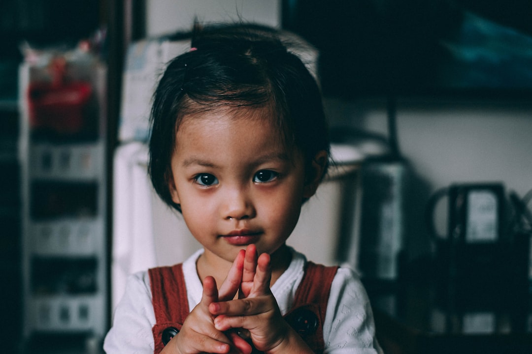 niño desobediente - Decir "no" es la forma que tiene un niño pequeño de construir su identidad