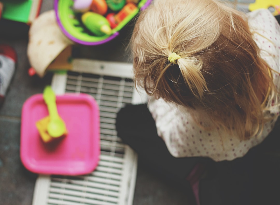 Montessori Schule Sotogrande: Warum Kinder nicht teilen wollen und wie Sie helfen