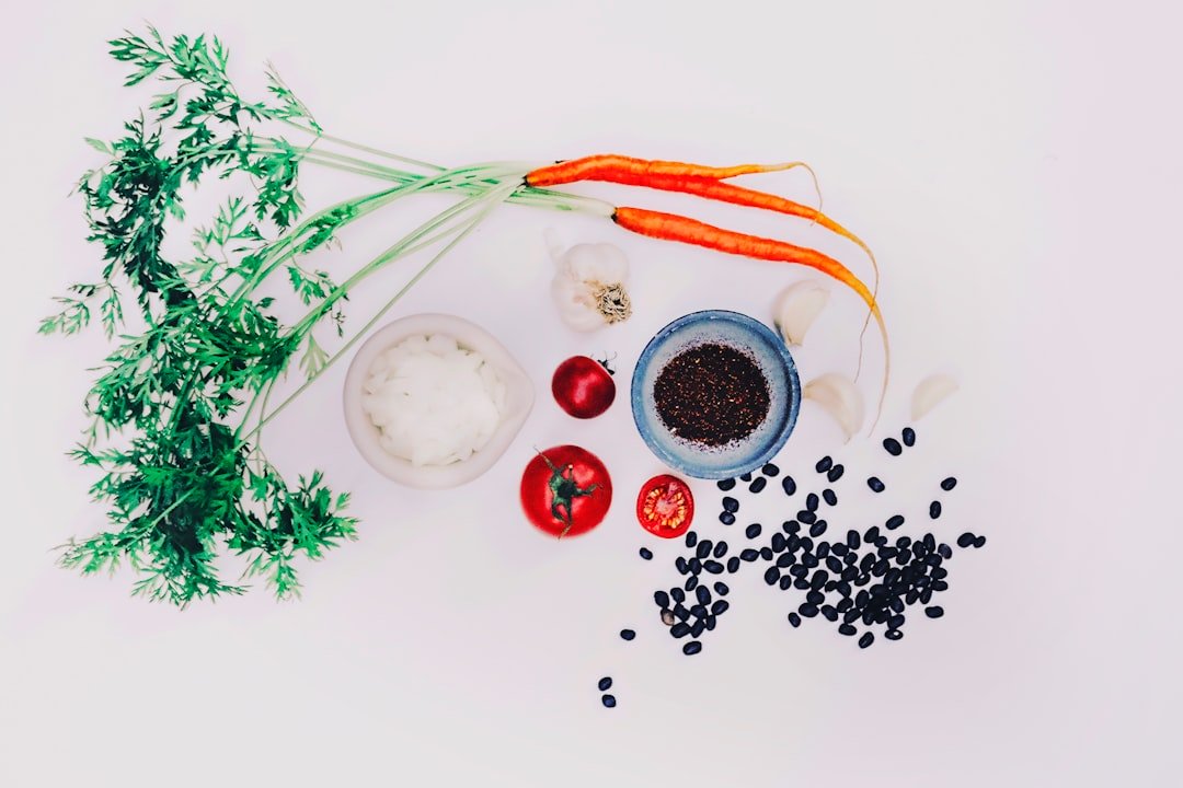 primeros alimentos - Ingredientes frescos para preparar comida de bebé