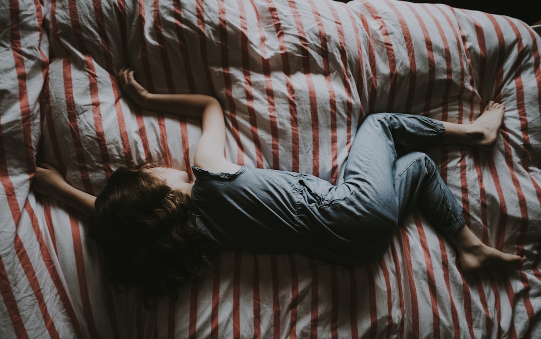 Hábitos de sueño infantil: por qué tu hijo se despierta de madrugada