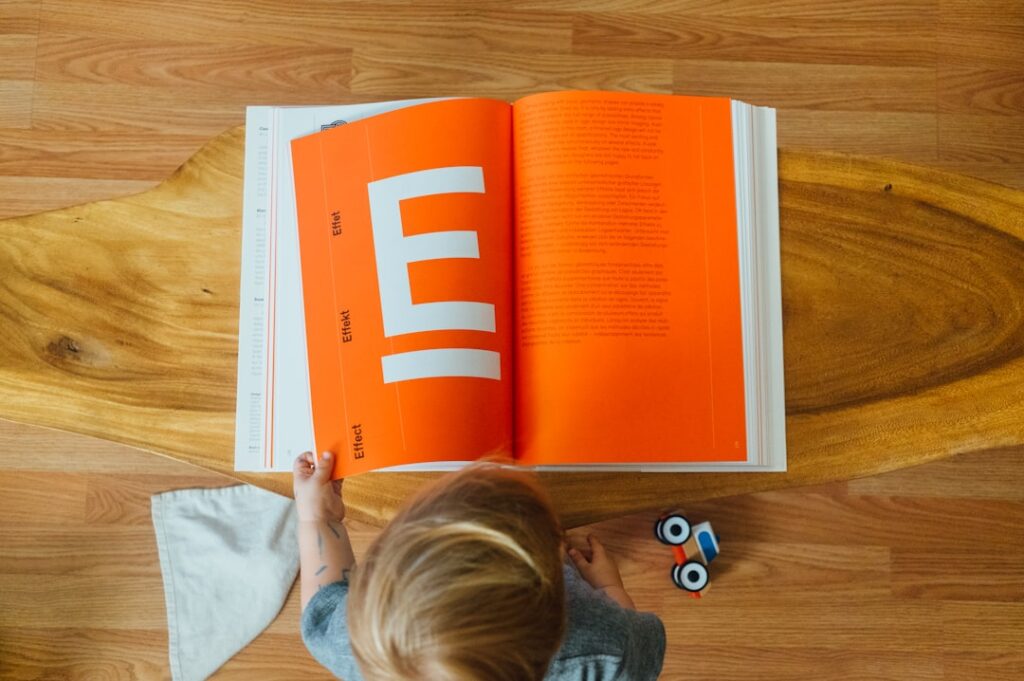 Las letras de lija Montessori: guía para usarlas en casa
