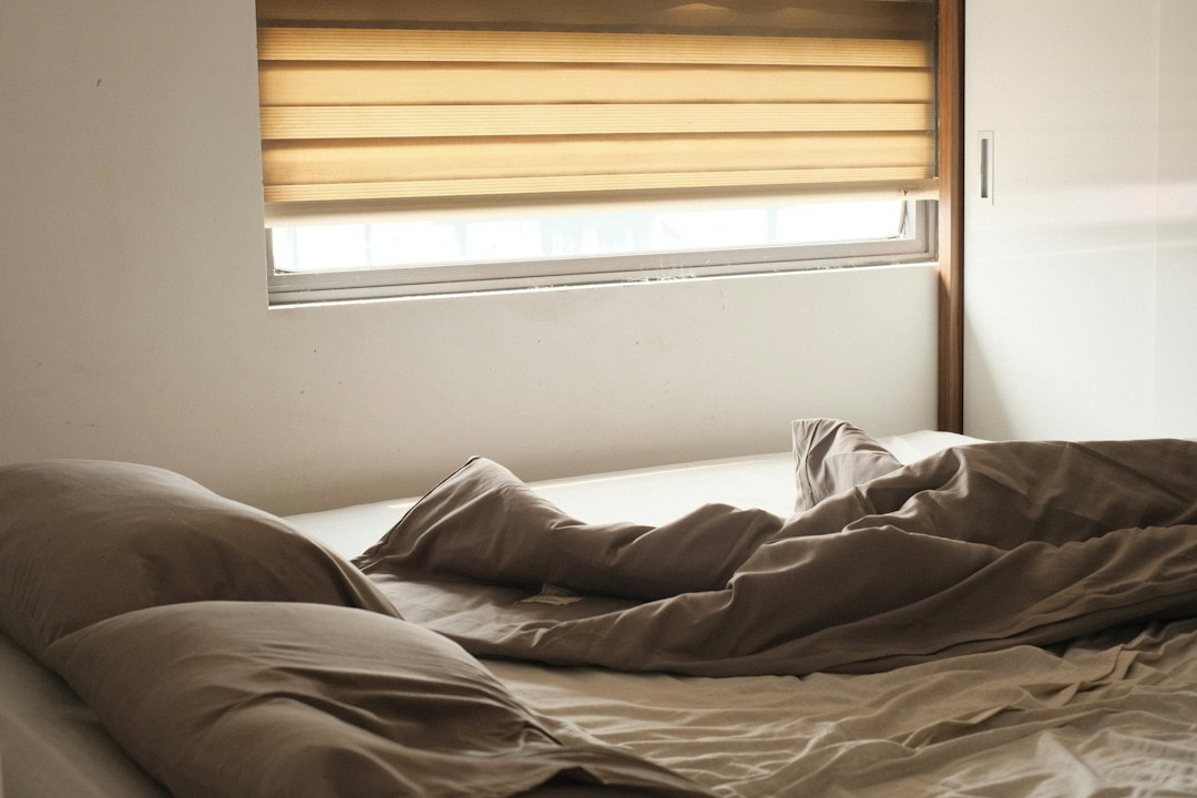 Montessori-Bett von Maisons du Monde: Ratgeber für Familien