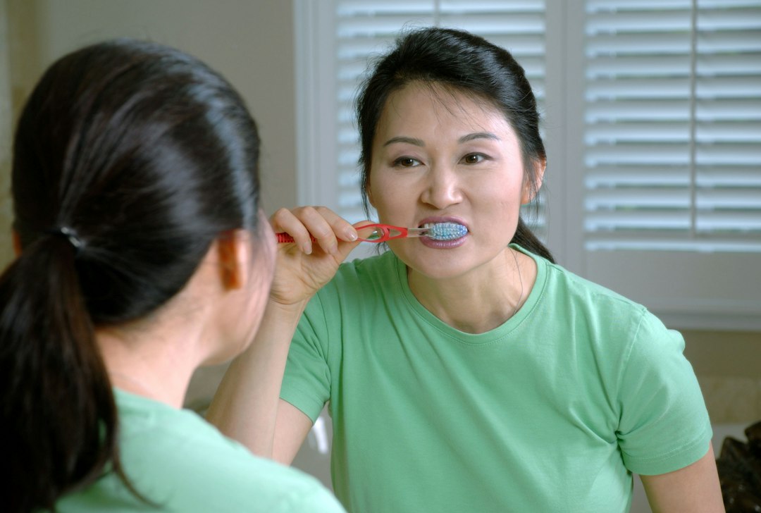 dentífrico infantil - El cepillado nocturno puede convertirse en un momento predecible y tranquilo.